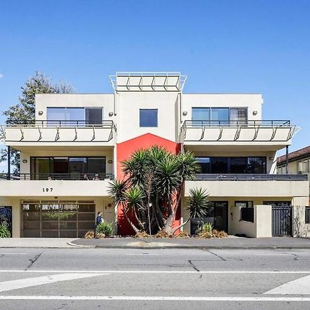 Cozy 1 Bedder In St Kilda With Balcony Lejlighed Melbourne Eksteriør billede